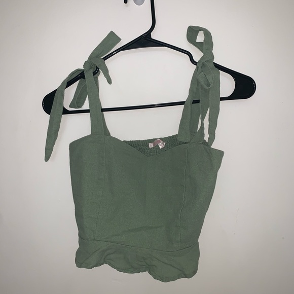 PacSun Tops - Pacsun “Lottie Moss” Tie Shoulder Crop Top
